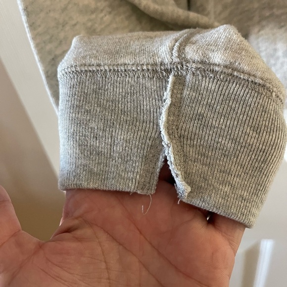 Abercrombie & Fitch Crop sweatshirt • size M - Picture 3 of 6